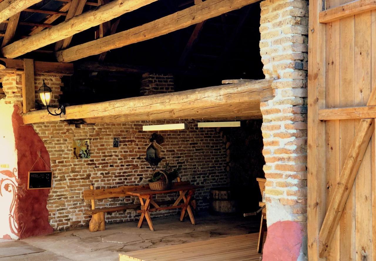Safar Residence Hrachoviste エクステリア 写真
