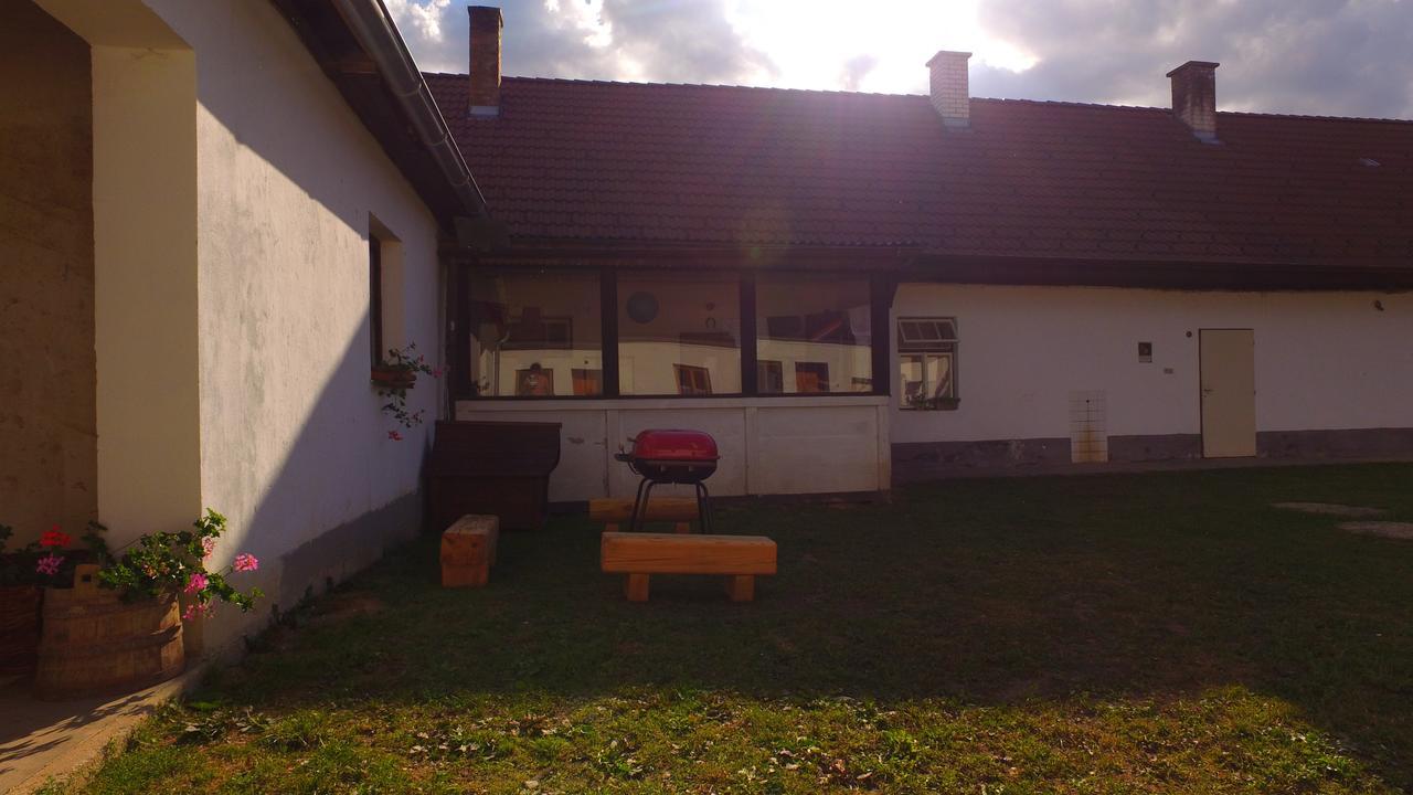 Safar Residence Hrachoviste エクステリア 写真