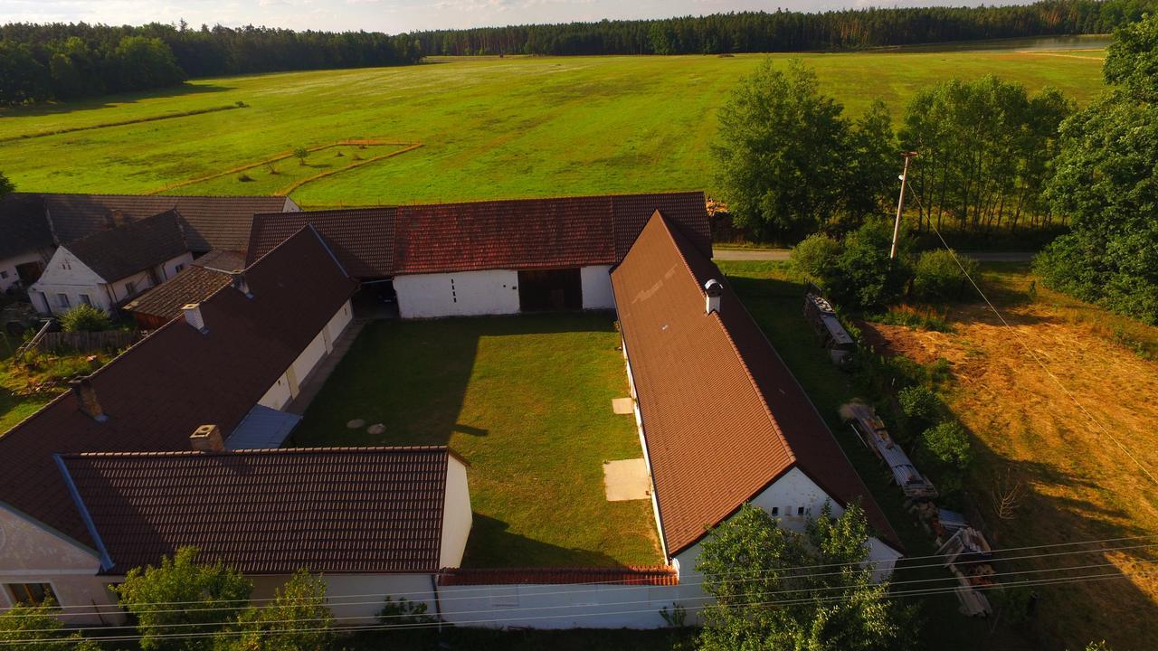 Safar Residence Hrachoviste エクステリア 写真