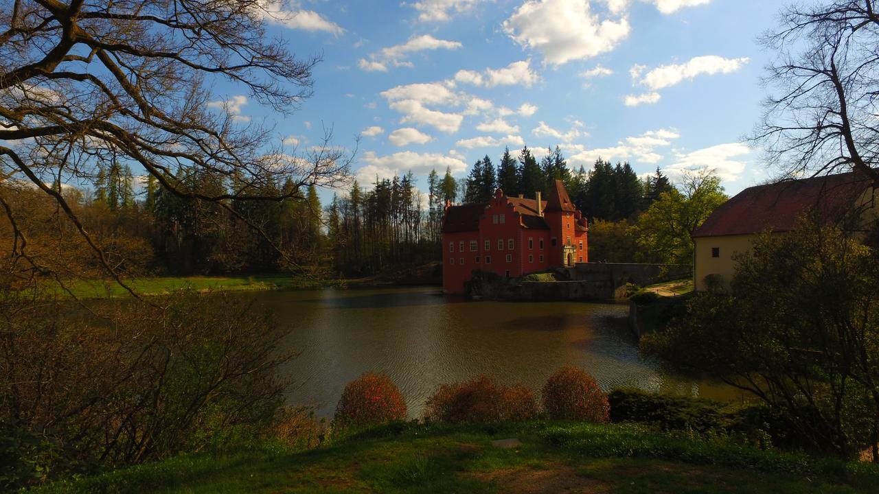 Safar Residence Hrachoviste エクステリア 写真